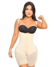 Load image into Gallery viewer, Ann Michell Fantastic line for enhanced buttocks and ultra waist. 1531 – view 4