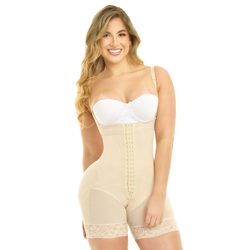 Fantastic strapless line for enhanced buttocks and ultra waist.