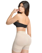 Load image into Gallery viewer, MaxiButoocks shorts line for enhanced buttocks and ultra waist.