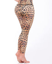 Load image into Gallery viewer, 7001 - Leggings Lifts Buttocks Print Tiger